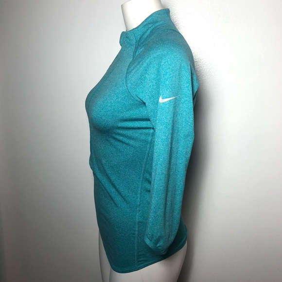 Nike | Therma Baseline Half Zip Tennis Top - Picture 4 of 6